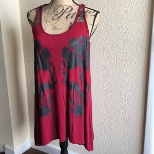 Burgundy glitter skull sharkbite tank top